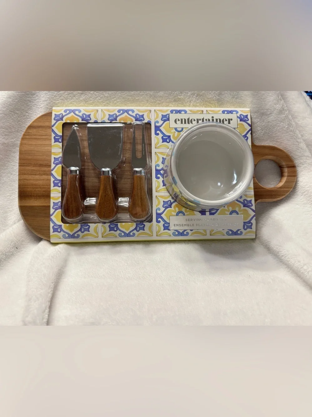 Entertainer Wood-Handled Cheese Knife Set with Blue & Yellow Pattern Dip Bowl